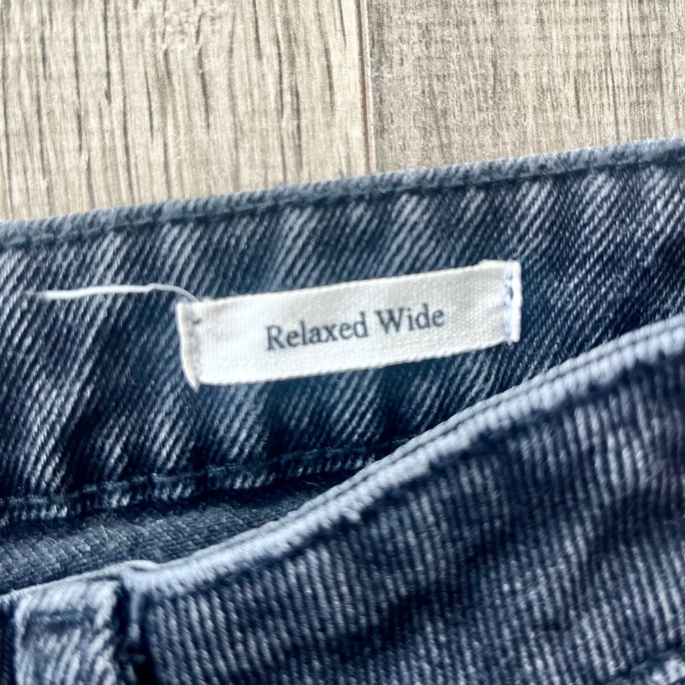Cotton On - Relaxed Wide Jean SIZE 24 - Picture 6 of 6
